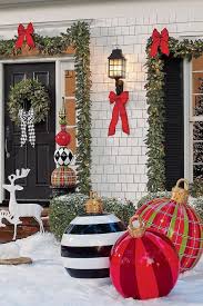 Our large christmas ornaments are: 70 Outdoor Christmas Decorations To Help You Win The Decor War With Your Neighbors Architecture Design Competitions Aggregator
