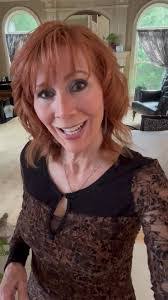 Gayle Ritter's Instagram, Twitter & Facebook