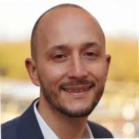 200+ perfiles de «Dabrowski»