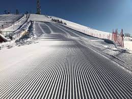 Mottarone, dai 1500 metri della famosa montagna granitica una webcam sulle piste da sci e un incredibile sky line sulle alpi e sul lago maggiore. Webcams Mottarone Live Und Panoramabilder Aus Dem Skigebiet Mottarone