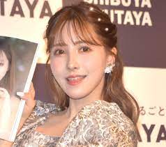 三上悠亜、セクシー女優を引退 30歳＆8年の活動に区切り「今後も自分磨きしていきます」 | ORICON NEWS