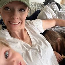 Birthday kickoff! 🏈 First one to guess Joel's birthday dessert of choice  gets a virtual high-five! 🤚 🎂 Clue- not a double, rhymes with punt.