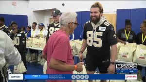 New Orleans Saints, businesses host holiday food giveaway