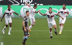 With a match against rivals flamengo coming up soon, they will be eager to gain some confidence. Com Um Bom Gramado Toma Mais Cinco Comentarista Projeta Flamengo X Corinthians Do Segundo Turno