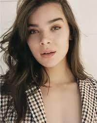 Pin By Vitoria Leite On People Hailee Steinfeld Beauty Girl Hailey Steinfeld