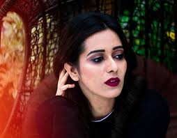 Deepali Projects :: Photos, videos, logos, illustrations and branding ::  Behance