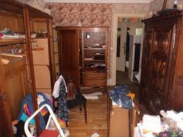 Un appartement est une unité d'habitation, comportant un certain nombre de pièces et qui n'occupe qu'une partie d'un immeuble, situé généralement dans une ville. Societe Debarras En Bretagne Devis Gratuit Intervention Rapide