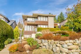 Coldwell banker estimates the median home price in mclean is $3,127,750. Mclean Va A Modern Contemporary Home Search