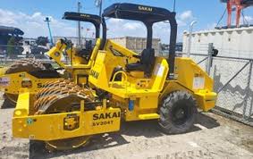 Sakai SV400TB-1 Padfoot Compactor