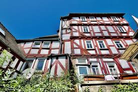 Eine große auswahl an geförderten wohnungen mit wohnberechtigungsschein finden sie hier. Mehrfamilienhaus In Der Marburger Oberstadt In Hessen Marburg Mehrfamilienhaus Kaufen Ebay Kleinanzeigen