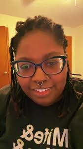 Amelia Perez Movie Review: A Musical Disappointment