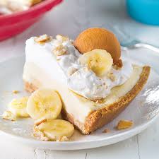 Deen has been sharing some of her most popular recipes from her home kitchen in recent weeks, and claims that her banana pudding recipe is the most popular of any she has ever published. Banana Cream Pie Paula Deen Magazine