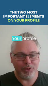 🌐 On LinkedIn, your profile picture and headline are your personal brand's  billboards! They're what people notice first in searches, posts, and  comments. 📸✍️ , Make sure they vividly showcase who you ...