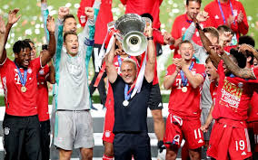 تأهل نادي بايرن ميونخ الألماني لدور نصف النهائي لبطولة دوري أبطال أوروبا بعد اكتساحه نادي برشلونة الإسباني بثمانية أهداف مقابل هدفين في دور ربع النهائي. Ù…Ø³ÙŠØ±Ø© Ø¨Ø§ÙŠØ±Ù† Ù…ÙŠÙˆÙ†Ø® Ù„Ù„ØªØªÙˆÙŠØ¬ Ø¨Ù„Ù‚Ø¨ Ø¯ÙˆØ±ÙŠ Ø£Ø¨Ø·Ø§Ù„ Ø£ÙˆØ±ÙˆØ¨Ø§ Ø§Ù„ØªÙŠØ§Ø± Ø§Ù„Ø§Ø®Ø¶Ø±