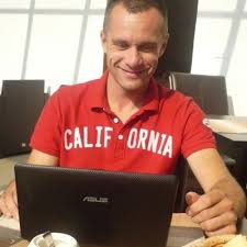 Zdjęcia do filmu trwały od kwietnia do czerwca 2010 roku, powstały głównie w łodzi. Michal Krolikowski Mikrolikowski Twitter