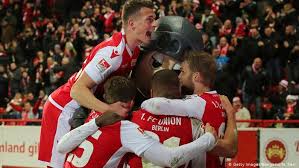 Get the latest fc union berlin news, scores, stats, standings, rumors, and more from espn. Union Berlin Daring To Dream Of Bundesliga Football Sports German Football And Major International Sports News Dw 22 05 2019