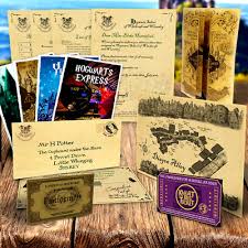 They chose to split the students into four 'houses'. Personalisiert Hogwarts Zulassungsschreiben Tickets Zauberspruche Umschlag Sonstige Zukova Sammeln Seltenes