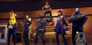 All legendary outfits are priced at 2000 , epic outfits are priced at 1500 , rare outfits are priced at 1200 , and uncommon outfits are priced at 800. Fortnite Chapter 2 Season 2 Battle Pass Black And Gold Secret Agents Polygon