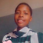 Shannel Mitchell's Instagram, Twitter & Facebook