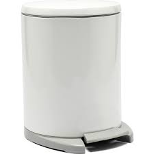 Güçlü pedal sayesinde çöp kutusuna dokunmak zorunda kalmazsınız. Primanova Cigo Pedalli Cop Kovasi 20 Lt Beyaz Fiyati