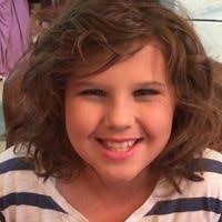 Julia Dube (juliabell016)