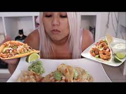 We hope you enjoy this video! Kylie Jenner Shrimp Tacos Review