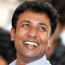 Dhaval Thakkar (@dvthakkar)