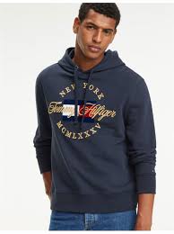 Hiit, strength, barre & yoga programs. Sweat A Capuche New York Tommy Hilfiger