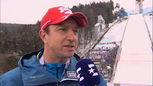 Enjoy watching your favourite live sports events. Skispringen Alexander Pointner Und Stephan Leyhe Als Gast Experten Am Eurosport Mikrofon Eurosport