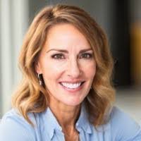 Hannah Perdue's Instagram, Twitter & Facebook