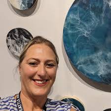 Julie Brookman (@juliebrookman) • Instagram photos and videos