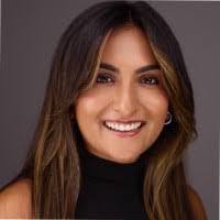 Jasmine Coyle's Instagram, Twitter & Facebook