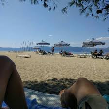 Depuis l'île d'eubée, elsa conseille de se rendre au site des météores. Plage De Gregolimano Club Med Gregolimano