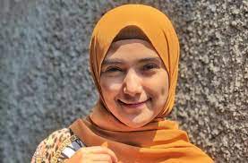 Akun instagram suami iis dahlia batasi kolom komentar, ada apa? Sahabat Keceplosan Nadya Mustika Istri Rizki Da2 Beneran Lagi Hamil Matamata Com