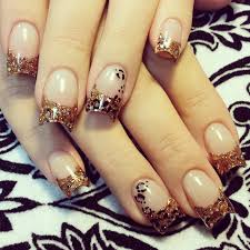 You can make acrylic nails in three ways: 30 Short Acrylic Fall Nail Style For 2019 Autumn Ibaz