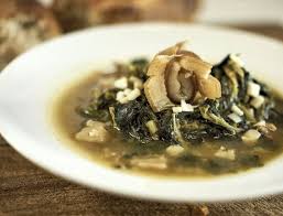 Lo chef alfonso iaccarino è un cultore di questo piatto, sa riconoscere un bravo cuoco dalla sua capacità di. Capitone E Minestra Maritata I Piatti Di Natale Piu Attesi Napoli Turistica