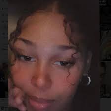 my vape watching me tear the house up