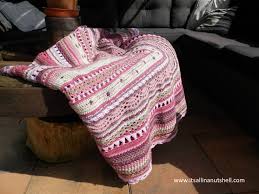 A place to find out what is going on with the knit at knite, sticks of hope, and chix with stix knitting groups. Dutch Cal 2015 Completed It S All In A Nutshell Crochet