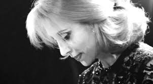 Son nom de scène, fairuz, signifie turquoise; ØªØ¹Ø±ÙÙØ§ Ø¹ÙÙ Ø¬Ø¯ÙØ¯ ÙÙØ±ÙØ² ÙÙ 2019 Ø¨ÙÙØ§Ø³Ø¨Ø© Ø¹ÙØ¯ ÙÙÙØ§Ø¯ÙØ§ Ø§ÙÙ83 ÙØ¬ÙØ© ÙÙ