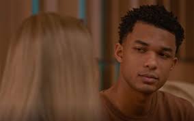 Dona de Mim: Samuel beija influenciadora famosa e vira alvo de fofoca na  internet