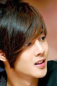 Kim Hyun Joong Born June 6 1986 Is A South Korean Singer Turned Actor He First Captivated Us With His Bo Kim Jae Joong Kim Joon Hyun Handsome Korean Actors
