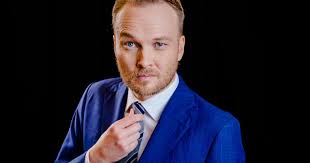 Arjen Lubach met nieuw woord 'fabeltjesfuik' in Dikke Van Dale