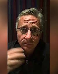 Paolo Bonolis è morto, la bufala corre sul web. E lui risponde... con un video dall'aldilà | Oggi