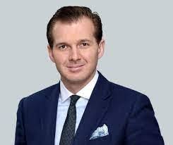 Chris Mieczkowski's Instagram, Twitter & Facebook