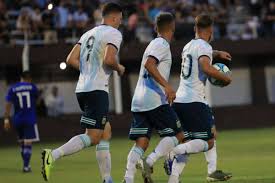 Mar 26, 2021 · la selección argentina sub 23 se impuso ante japón de cara a los juegos olímpicos en tokio, los dirigidos por fernando batista vencieron por 1 a 0 a su par nipón gracias a un cabezazo de adolfo. Seleccion Argentina Sub 23 En El Preolimpico Plantel Figuras Y Fixture Goal Com