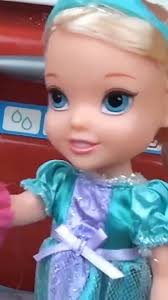 Anna and Elsa Toddlers Pool Party ! Barbie