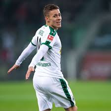 Thorgan, kylian and eden hazard will have all played for chelsea, with the former now playing for thorgan hazard is said to be up for a return to the premier leaguecredit: Thorgan Hazard Plotzliche Wende Im Poker Vereine Weit Auseinander Fc Bayern