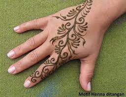 25 cara membuat hiasan henna di tangan yang muda… 225 Gambar Motif Henna Tangan Sampai Kaki Mudah Dan Simpel