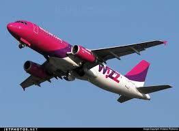 Photo Ha Lpk Cn 3143 Wizz Air Airbus A320 232 By Gabor Podlovics Airbus Commercial Aviation Aircraft
