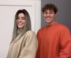 Dixie d'amelio and noah beck do lie detector test. Are Dixie D Amelio And Noah Beck Dating Dixie D Amelio 24 Things You Never Knew Popbuzz